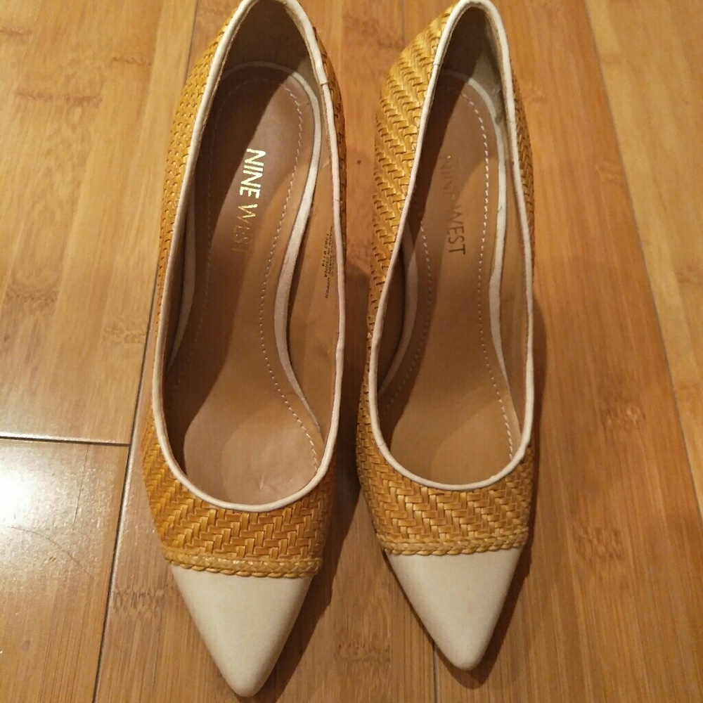 unique Nine West shoe. Brand new